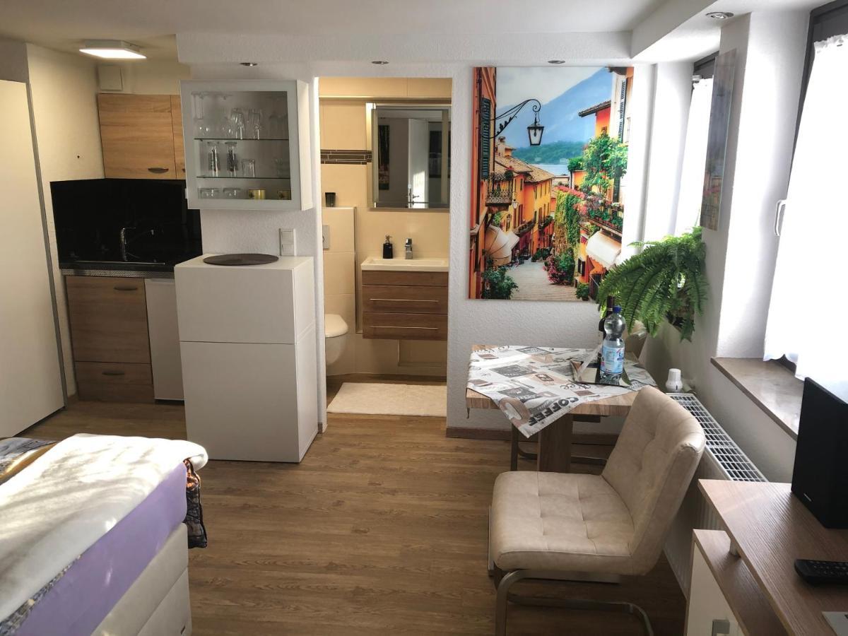 Ferienwohnung Apartment Dettum Mit Eigenem Bad, Kochnische Und Wintergarten Luaran gambar