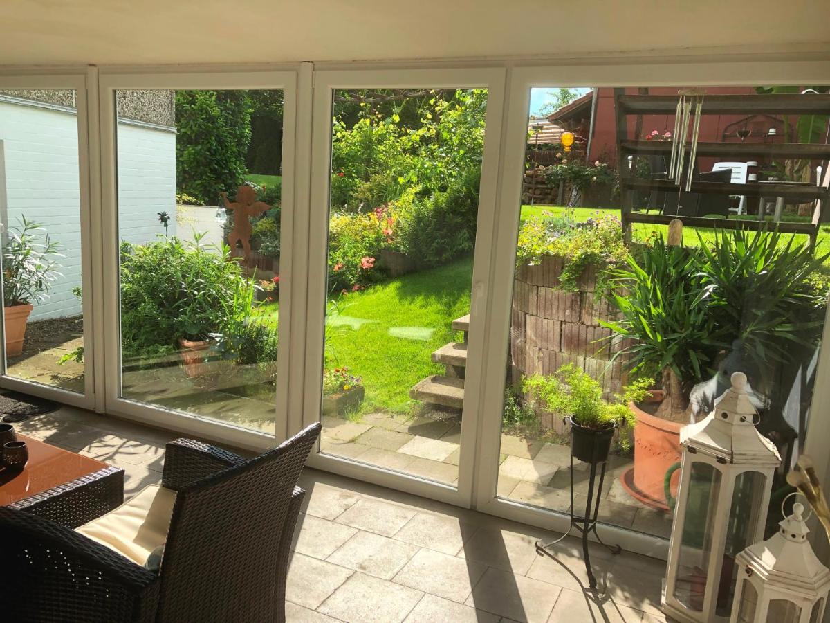 Ferienwohnung Apartment Dettum Mit Eigenem Bad, Kochnische Und Wintergarten Luaran gambar